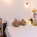 Backpacker\'S Room