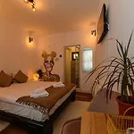 Backpacker\'S Room